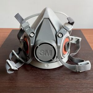 3M half mask respirator